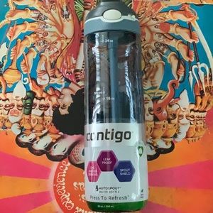 Contigo 24 oz Water Bottle. Plastic NWT. Gray color